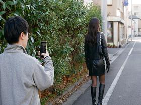 全身レザーのブーツの美魔女を盗撮していたら見つかって性処理ペットに躾けられた僕 通野未帆 サンプル動画サムネイル