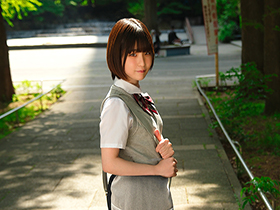 近所で見つけたパンチラ女子校生Ｒちゃんと失神キメセク遊び【素人投稿】 サンプル動画サムネイル
