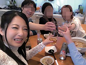 旦那が出張の間、上司と妻が無我夢中でヤリまくり！一部始終リアルガチ衝撃映像！！ サンプル動画サムネイル