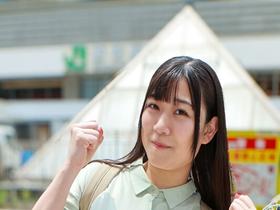 天然爆乳田舎娘のノーブラ東京観光～えなちゃん（Kカップ・103cm） サンプル動画サムネイル