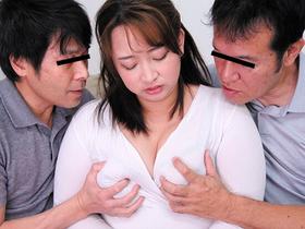 大嫌いな絶倫義父に辱しめられる爆乳尻妻　サンプル画像11